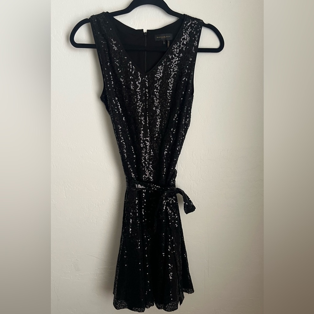 Donna Karan Sequin Fancy Schmancy Party dress🖤🔥